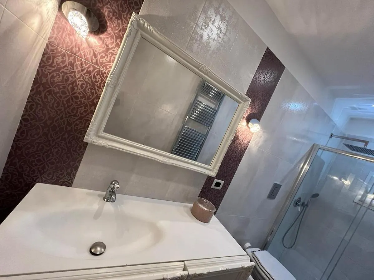 Core&Core2 Apartment Naples